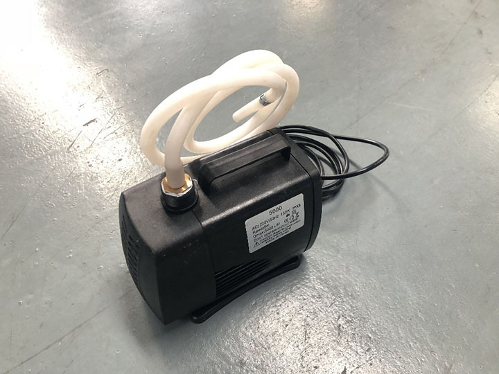 臺式激光切割機/激光雕刻機的水冷系統(tǒng)