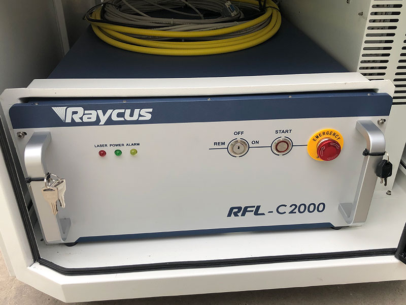 出售數(shù)控光纖激光鈑金切割機(jī) 出售數(shù)控光纖激光鈑金切割機(jī)