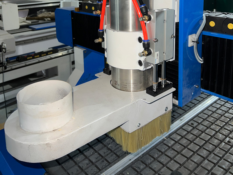 適合初學(xué)者的帶換刀裝置的4x4數(shù)控雕刻機(jī)工作臺(tái)套件 適合初學(xué)者的帶換刀裝置的4x4數(shù)控雕刻機(jī)工作臺(tái)套件