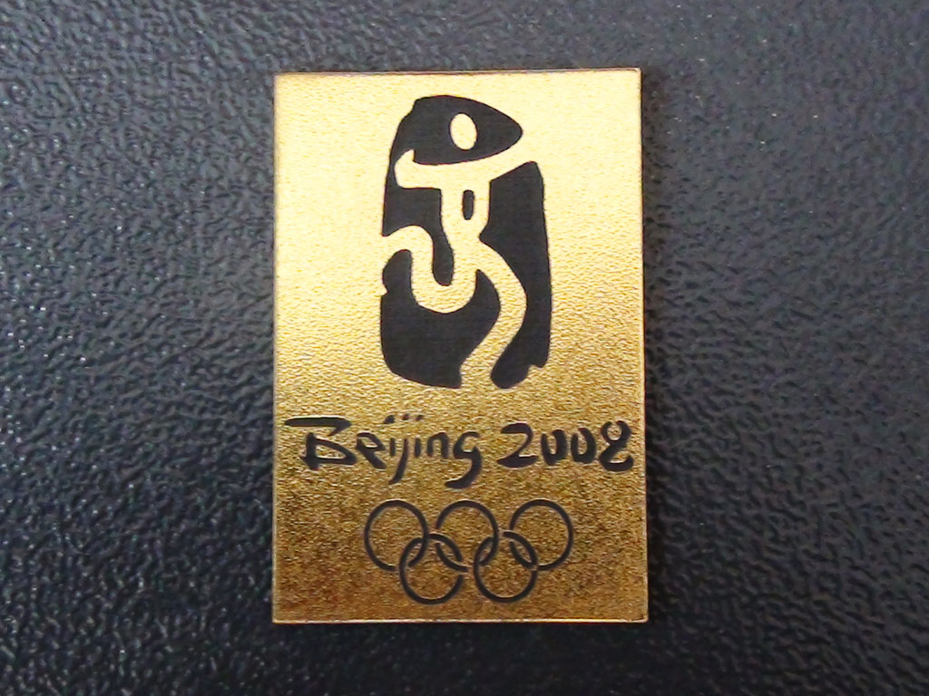 雙色板標(biāo)牌激光切割機(jī)