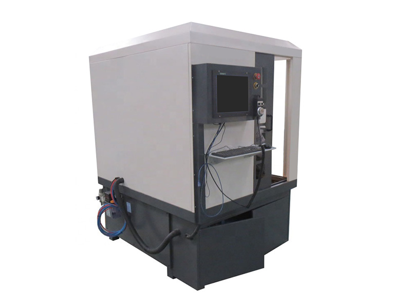 適用于鐵、黃銅、銅、鋼的 CNC 金屬雕刻機