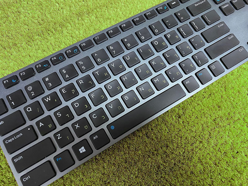 激光雕刻的筆記本電腦鍵盤(pán) 激光雕刻的筆記本電腦鍵盤(pán)