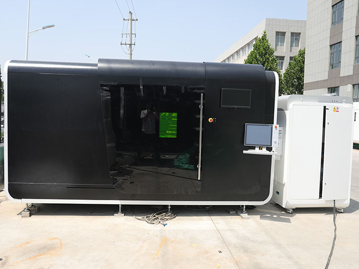 高速 12000W 用于鈑金制造的 IPG 光纖激光切割機 高速 12000W 用于鈑金制造的 IPG 光纖激光切割機