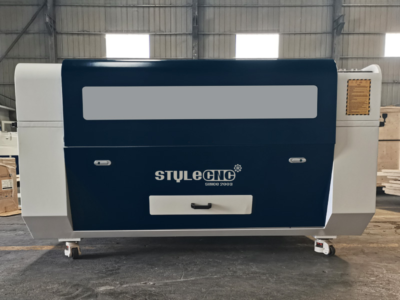 價(jià)格實(shí)惠的激光雕刻機(jī)，適用于皮革、織物、紙張、牛仔褲