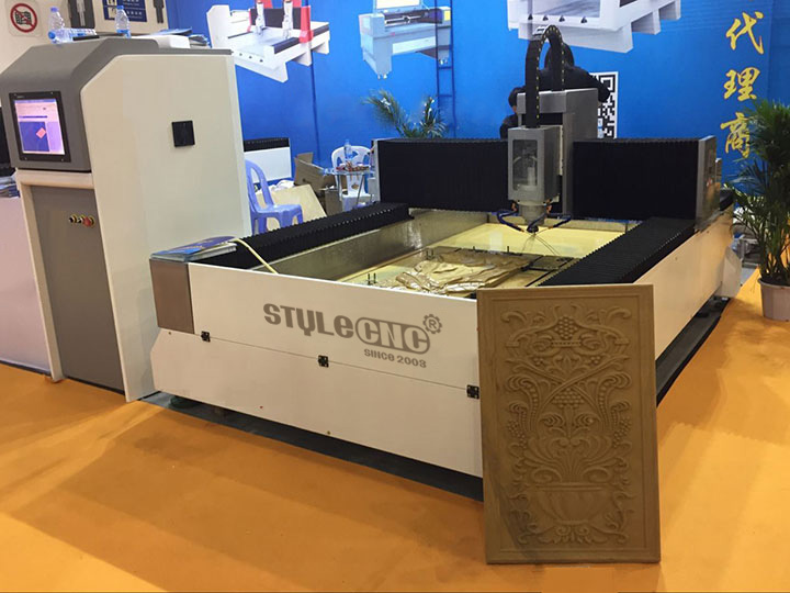 適用于大理石、花崗巖和石英的新型石材數控機床