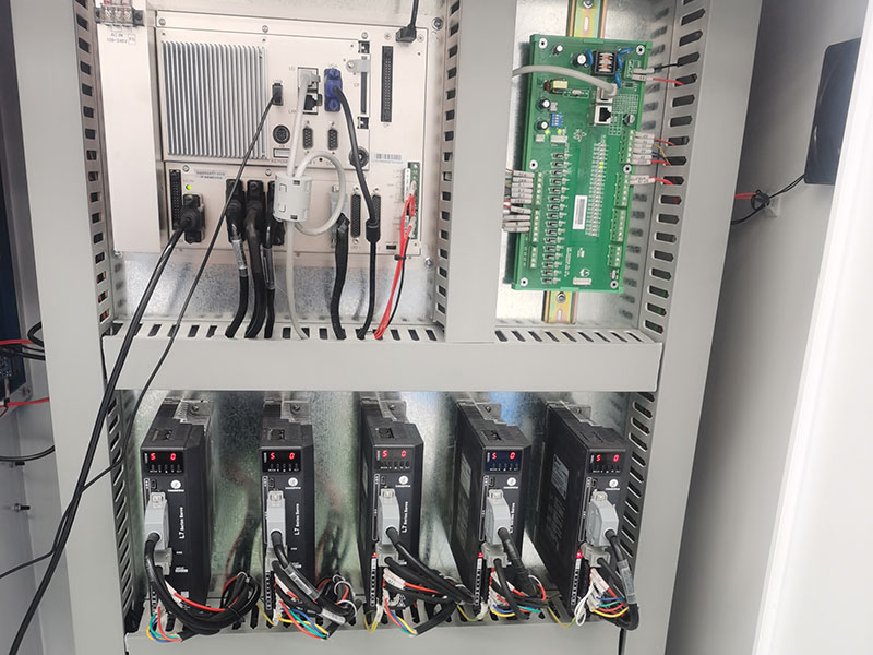 工業(yè) 4x8 用于木門制造的數(shù)控雕刻機