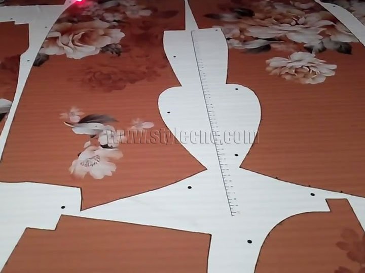 運(yùn)動服激光切割機(jī) 運(yùn)動服激光切割機(jī)