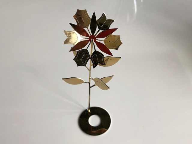 用于彩色不銹鋼項目的金屬激光切割機