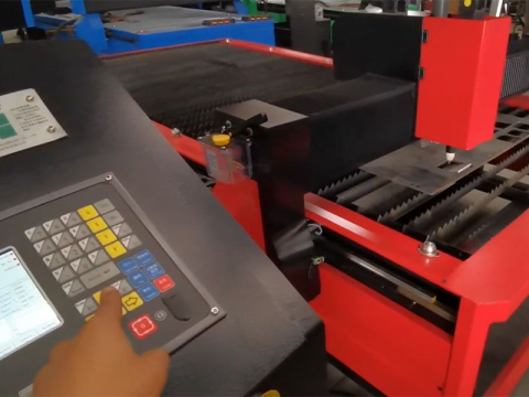 如何使用數(shù)控等離子切割機(jī)進(jìn)行金屬板制造? 如何使用數(shù)控等離子切割機(jī)進(jìn)行金屬板制造?