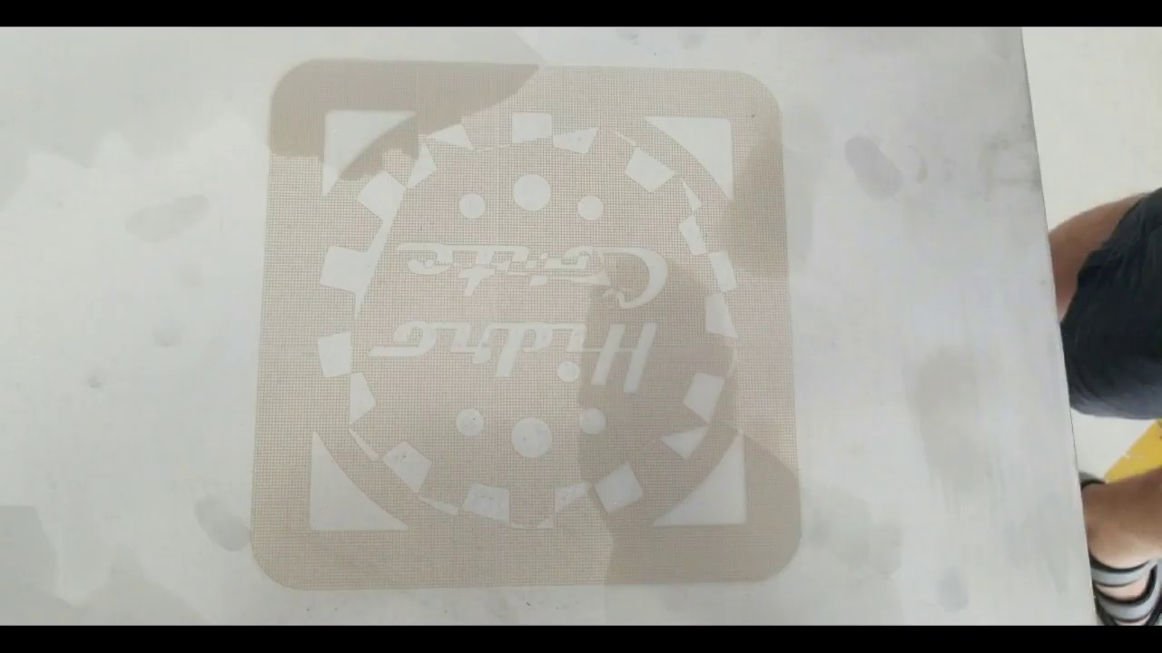 2025年最佳預算光纖激光雕刻機，帶 XY 移動工作臺