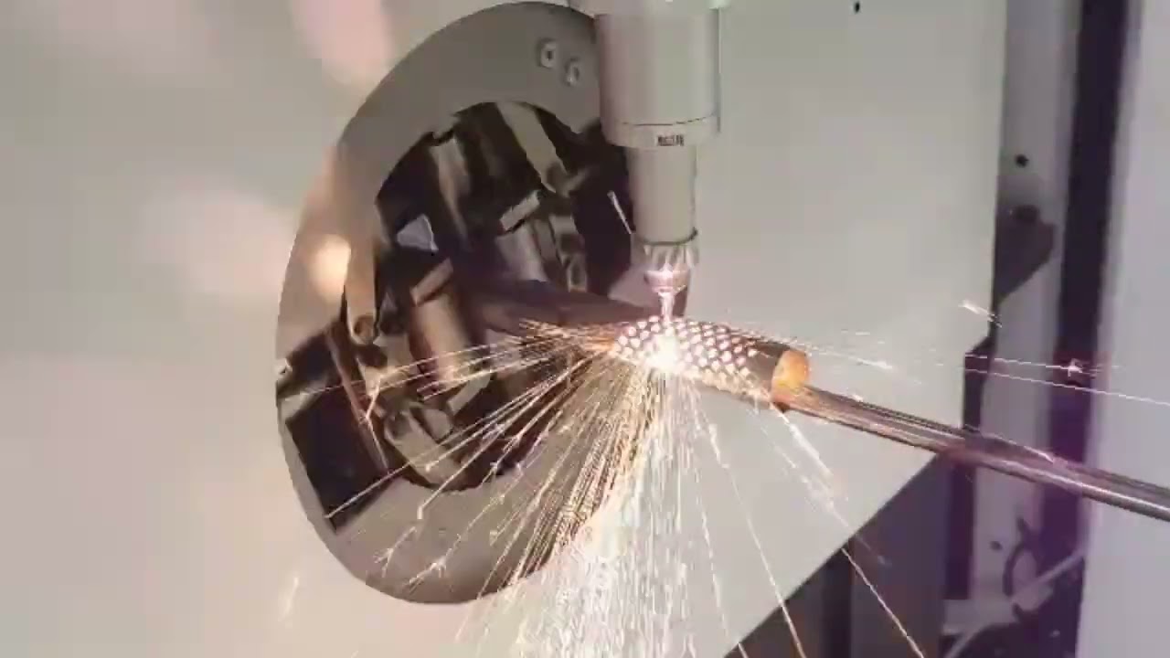 20000W超高功率板管一體光纖激光金屬切割機(jī)